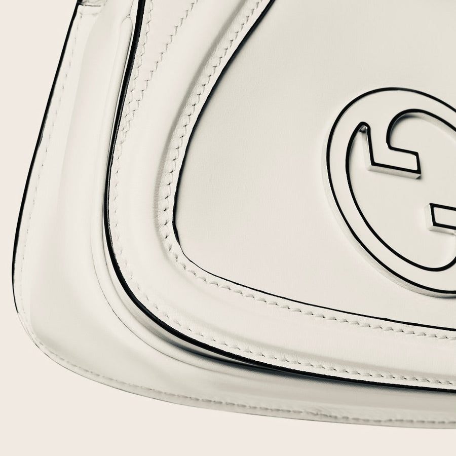 Sac À Épaule Gucci Blondie Petit Format En Blanc – image 7