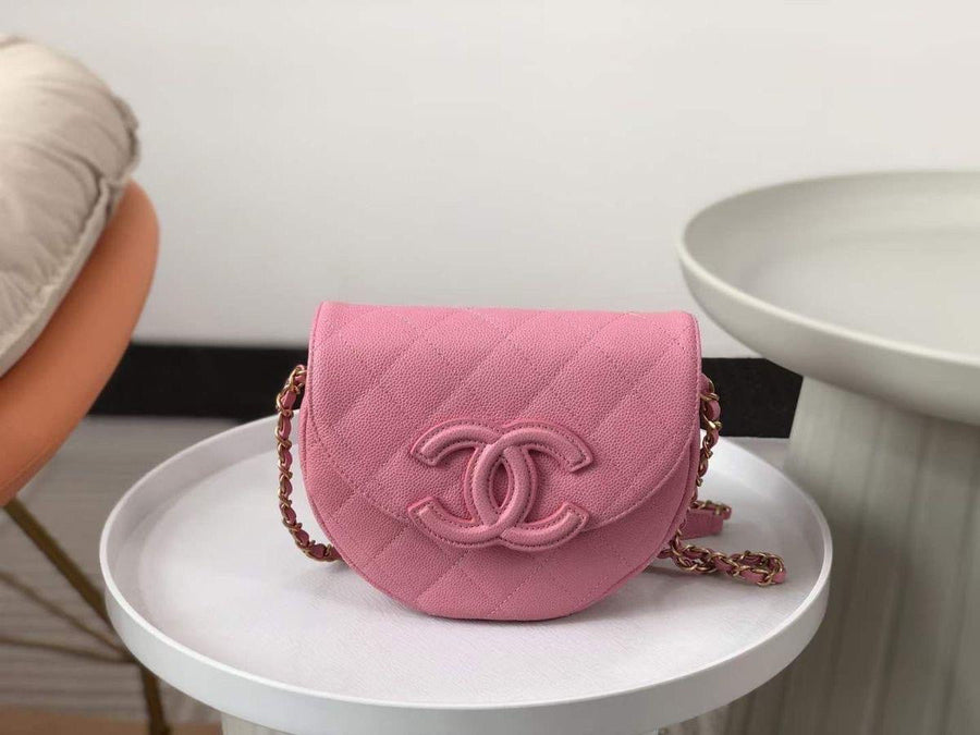 Chanel Mini Messenger Bag Cuir de veau grainé & doré Rose clair – image 4