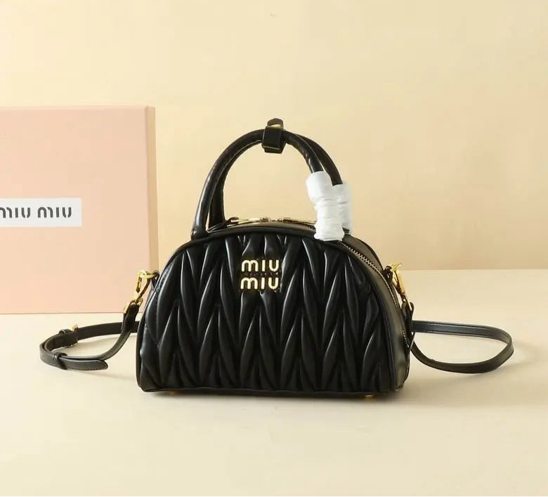 Sac à Raviolis Miu Miu En Noir – image 1