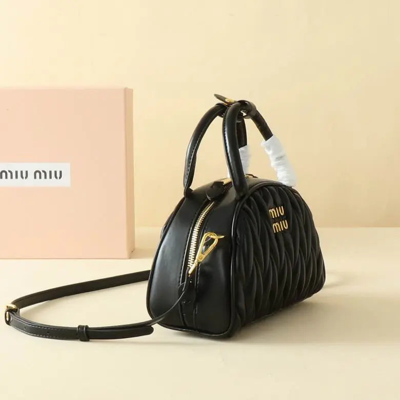 Sac à Raviolis Miu Miu En Noir – image 2