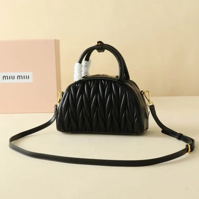 Sac à Raviolis Miu Miu En Noir – image 3