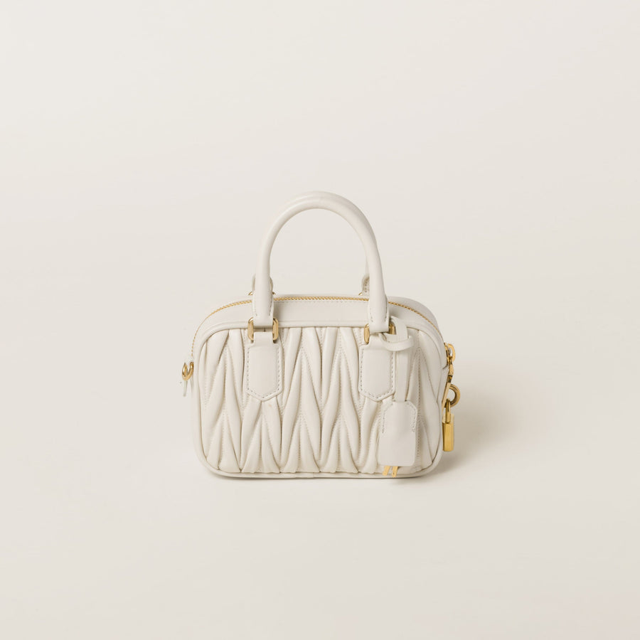 Sac Arcadie nappa matelassé en blanc – image 4