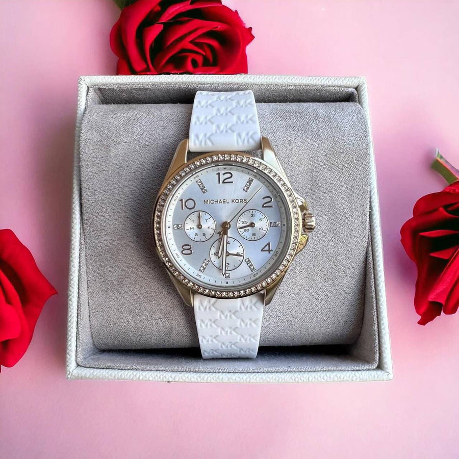 Michael Kors Mini Pilot MK7372 cadran blanc et bracelet silicone – Montre Femme – image 4