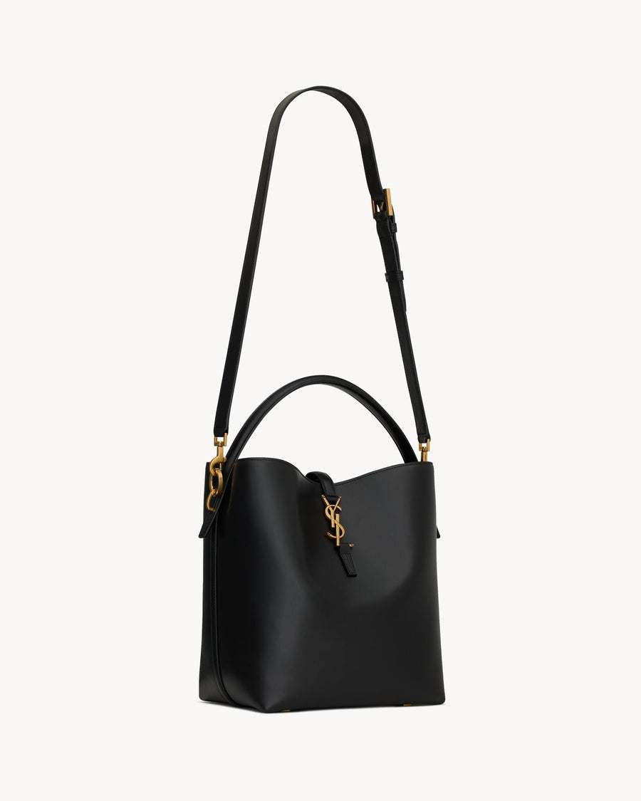 Le 37 Petit Modèle En Semi Cuir Brillant Noir – image 6