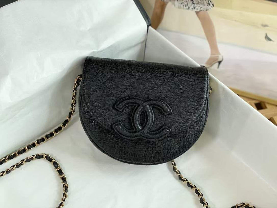 Chanel Mini Messenger Bag Cuir de veau grainé & doré noir – image 4