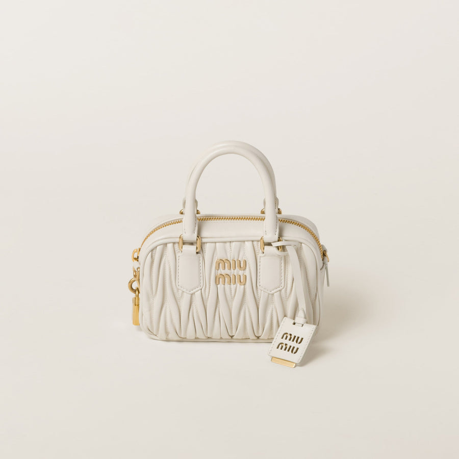 Sac Arcadie nappa matelassé en blanc – image 1