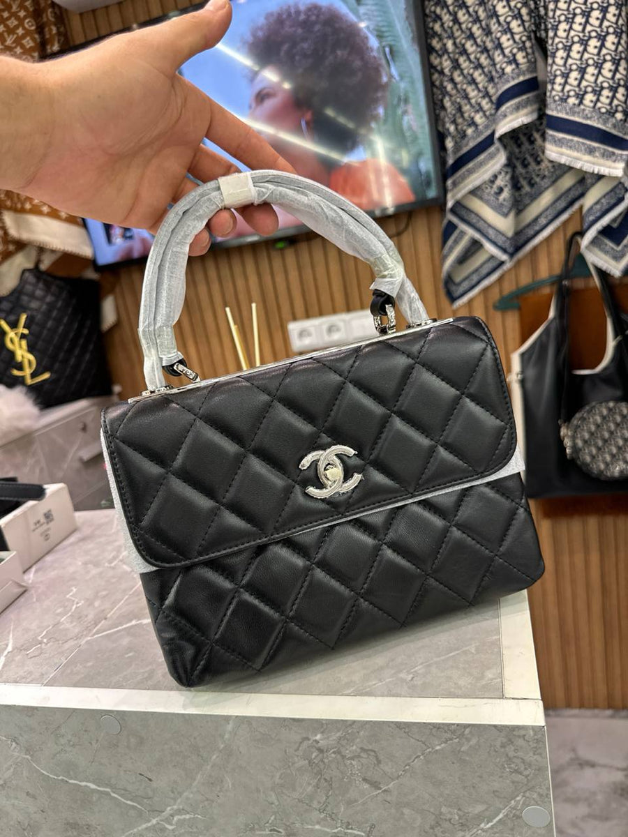 Sac Chanel Trendy CC Top Handle Cuir lisse Noir – image 6