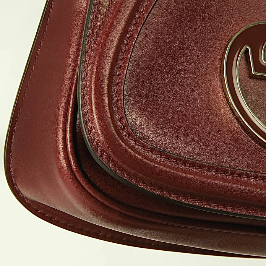 Sac À Épaule Gucci Blondie Petit Format En Marron – image 8