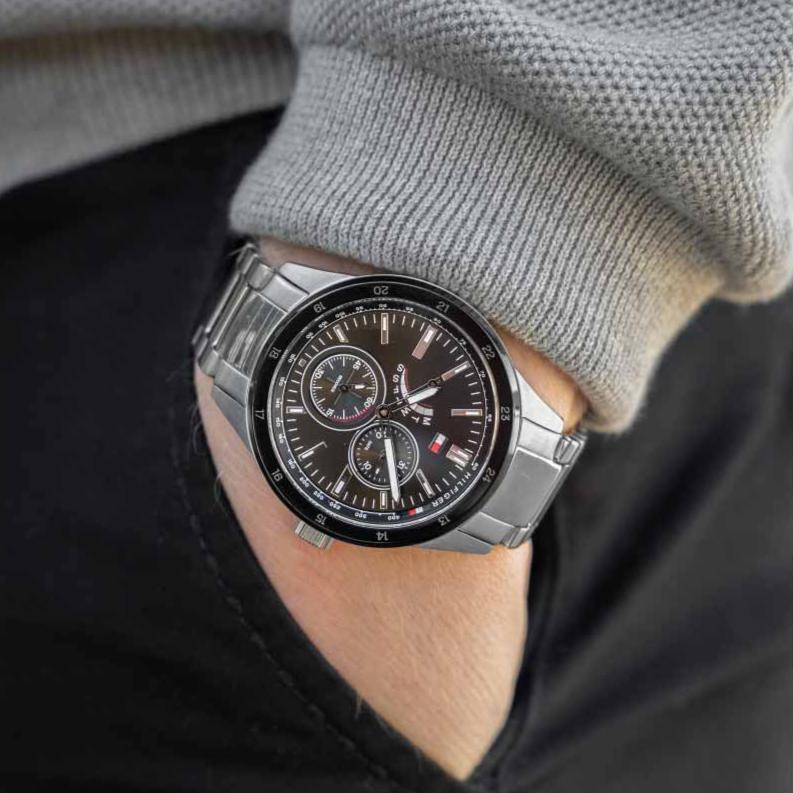 Tommy Hilfiger Austin avec cadran noir et bracelet en acier argenté - 1791639 – Montre Homme – image 8